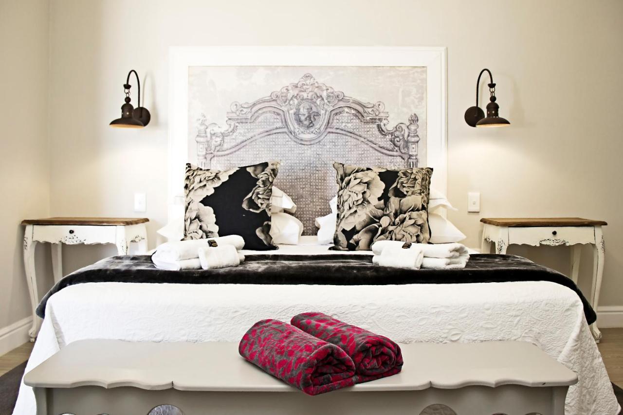 French Karoo Guesthouse Beaufort West Bagian luar foto