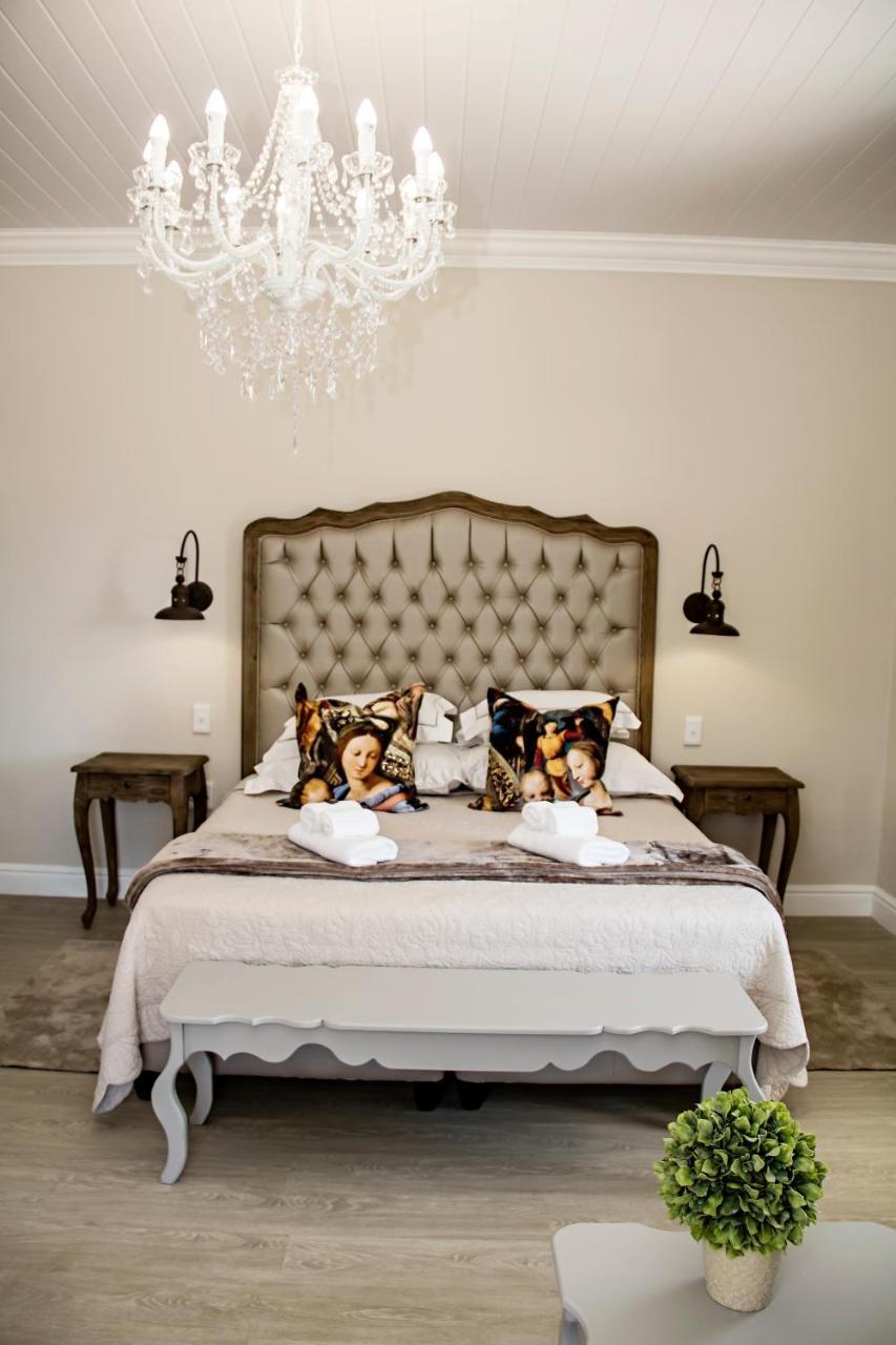 French Karoo Guesthouse Beaufort West Bagian luar foto