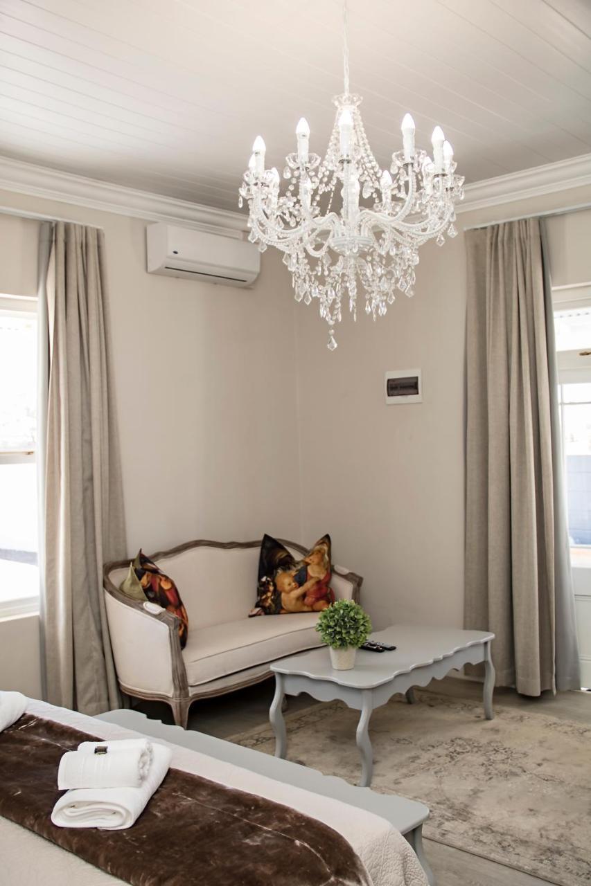 French Karoo Guesthouse Beaufort West Bagian luar foto