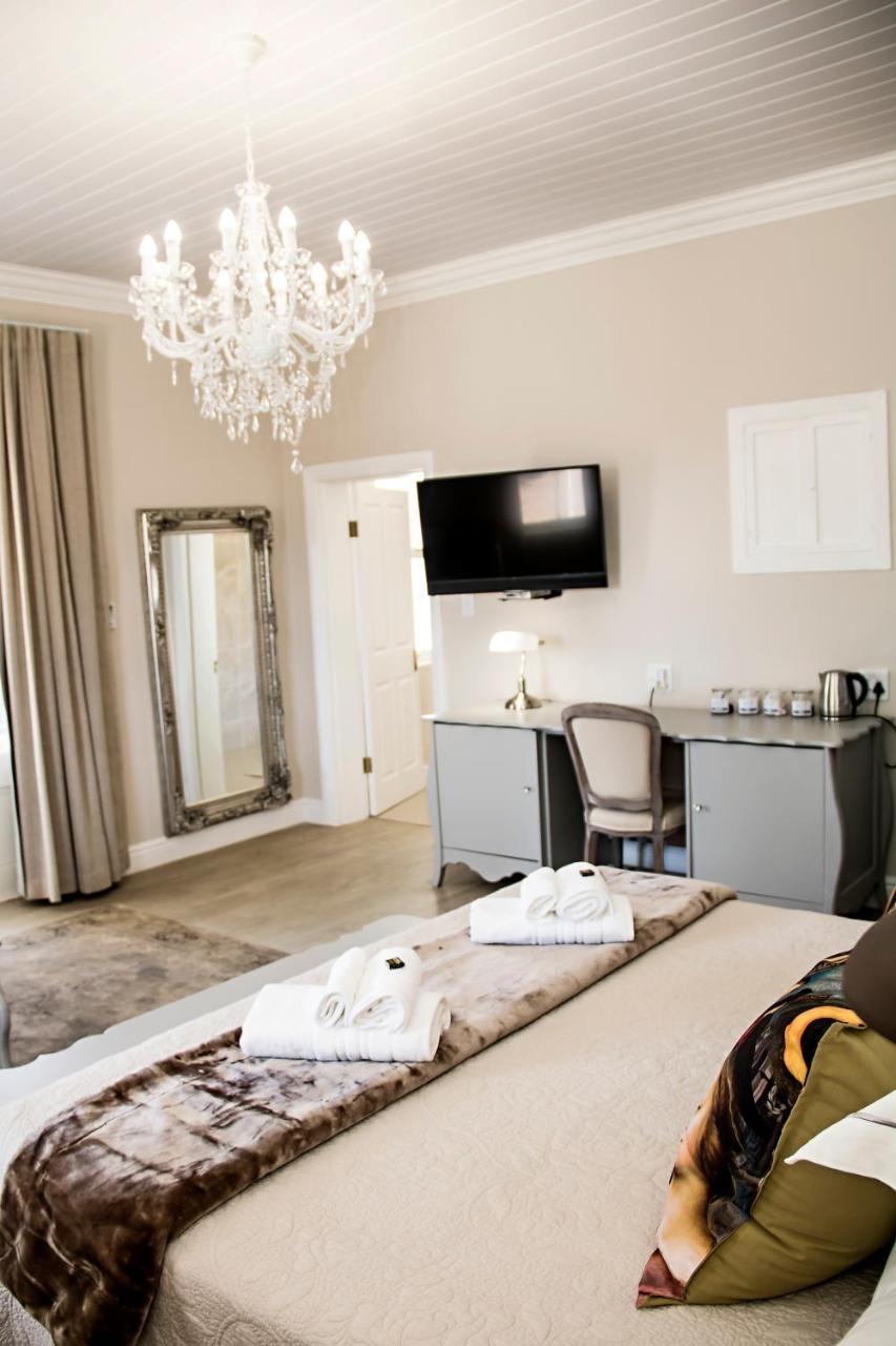 French Karoo Guesthouse Beaufort West Bagian luar foto