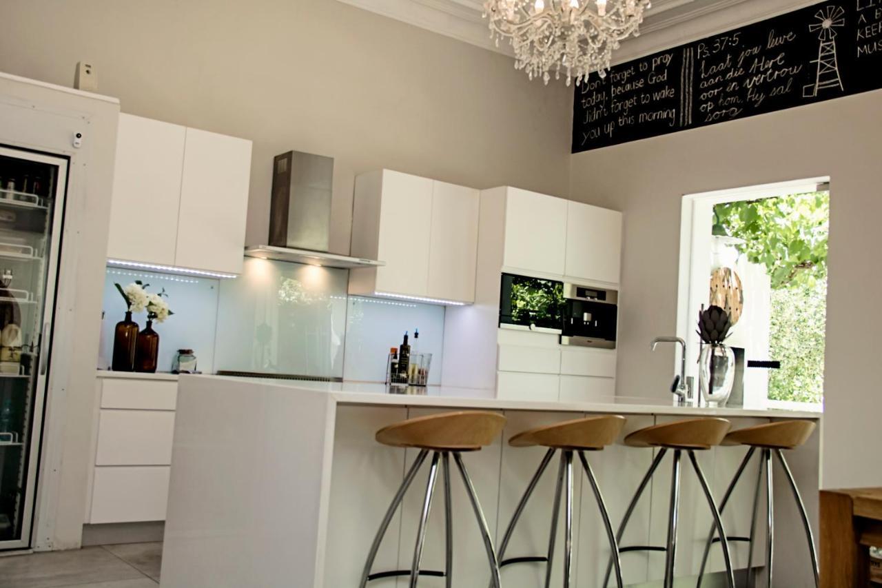 French Karoo Guesthouse Beaufort West Bagian luar foto