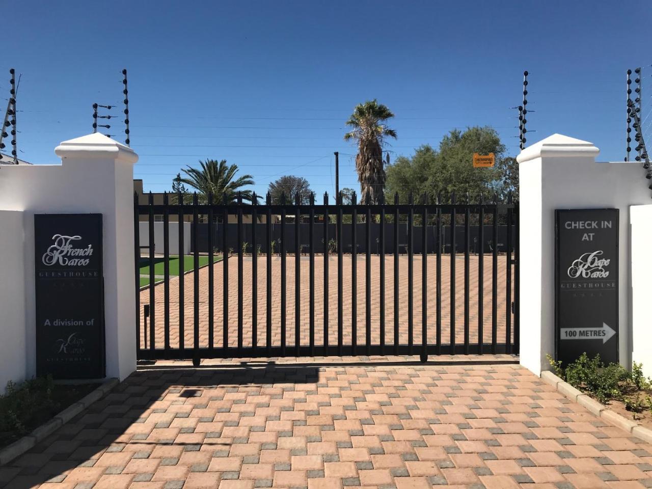 French Karoo Guesthouse Beaufort West Bagian luar foto